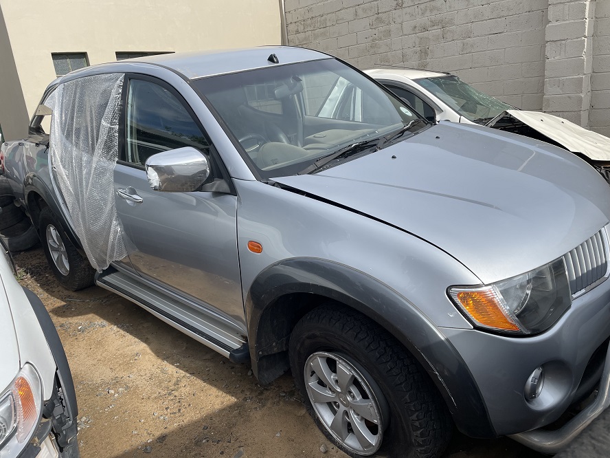 Vehicle Cover Image