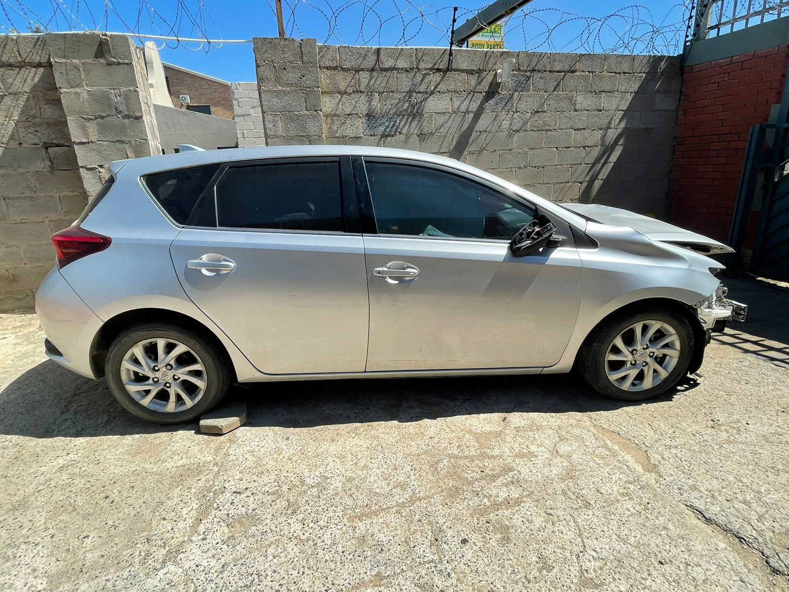 Vehicle Cover Image